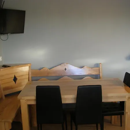 Ferienhaus Domek Gory I Woda *
