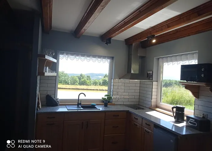 W Karkonoszach Nad Stawem Holiday home *